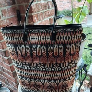 Vintage Elegant Patterned Guatemalan Bucket Bag